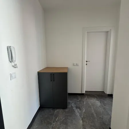 公寓 210th One Bedroom 索菲亞